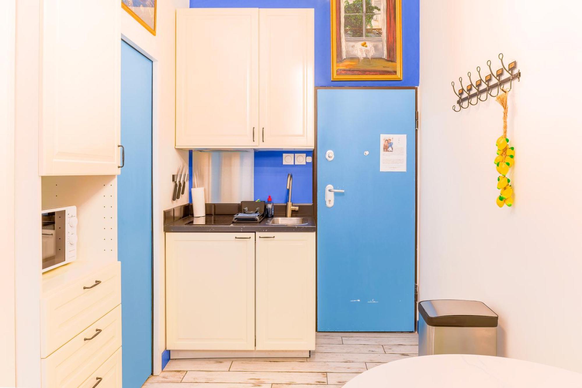 Studio Travel 24M2, 120M Vieux-Port ,Clim , Wifi ,Acces Autonome Avec Code Marseille Bagian luar foto